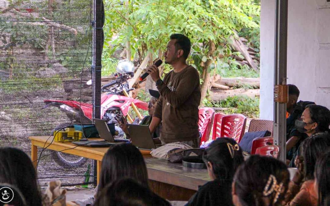 For three days we trained more than 60 volunteers in the ZeroMalaria program here in Rumah Kambera Sumba East